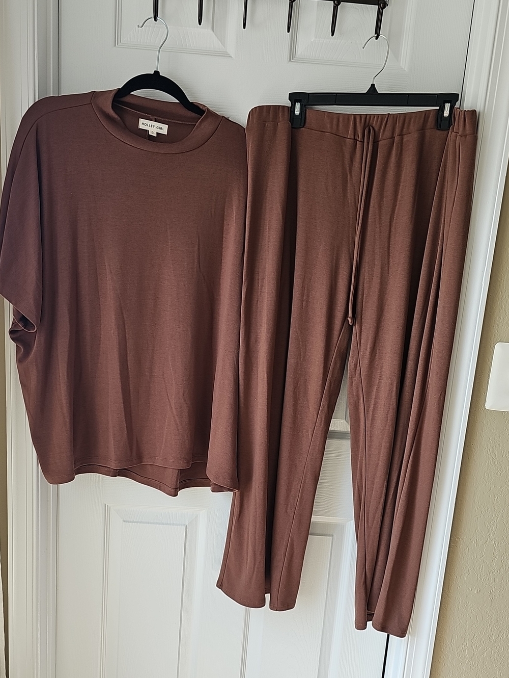 Women's Brown Lounge Pants Set